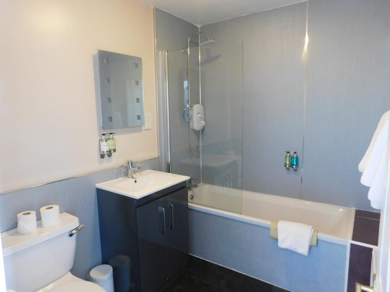 Cullen Bay Hotel Екстер'єр фото